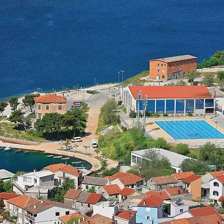 Two-bedroom In Jadrija